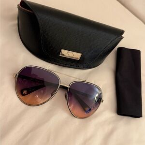 Oscar de la Renta Gold and Black Sunglasses Accessories